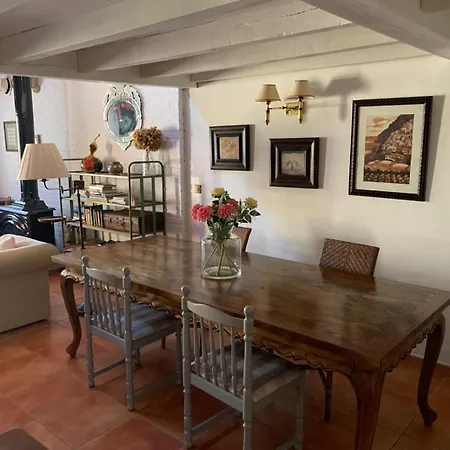 La Casina De Lucia * Меродио